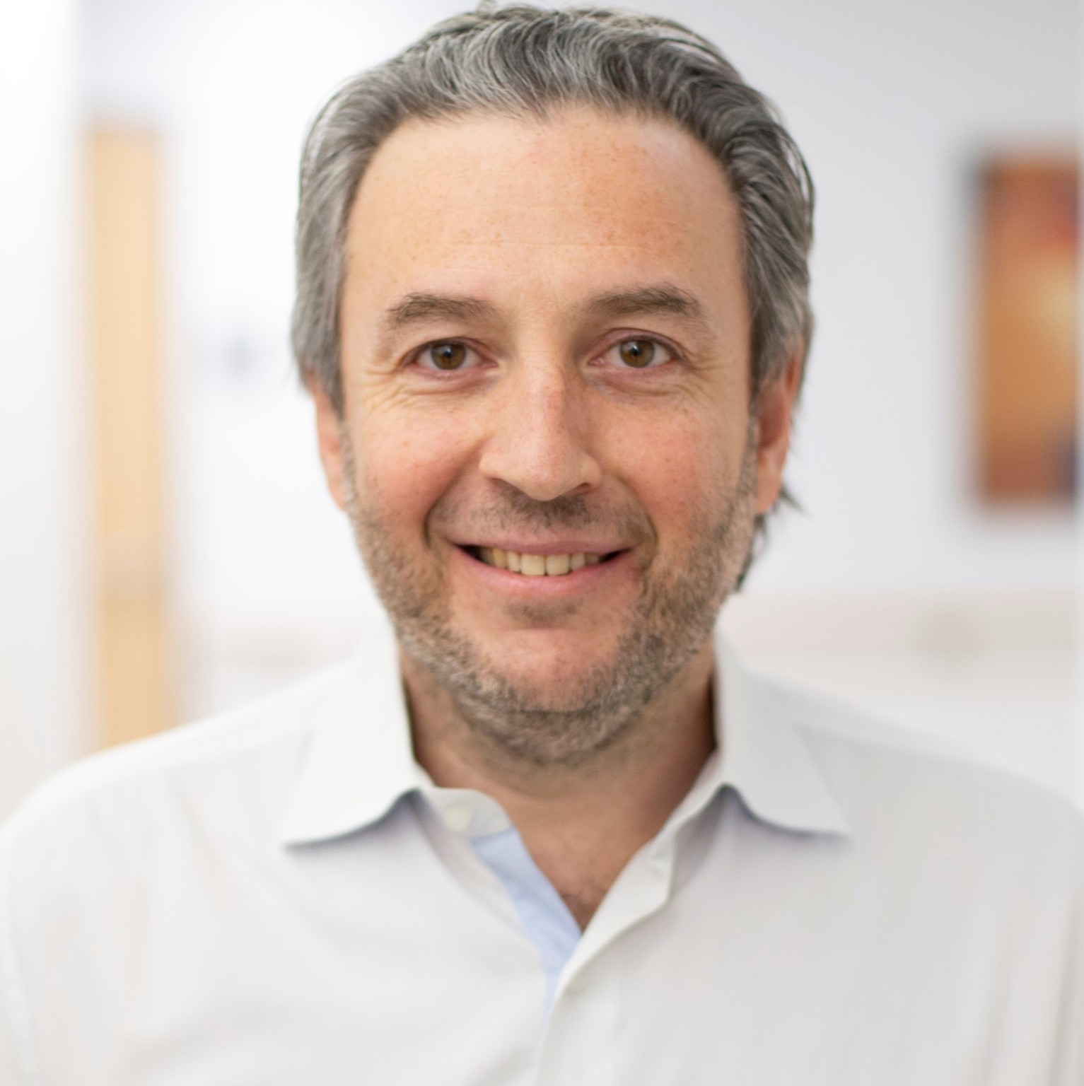 Porträt des Oberarztes der Abteilung Allgemein- & Viszeralchirurgie Dr. med. Evgeniy Palchyk