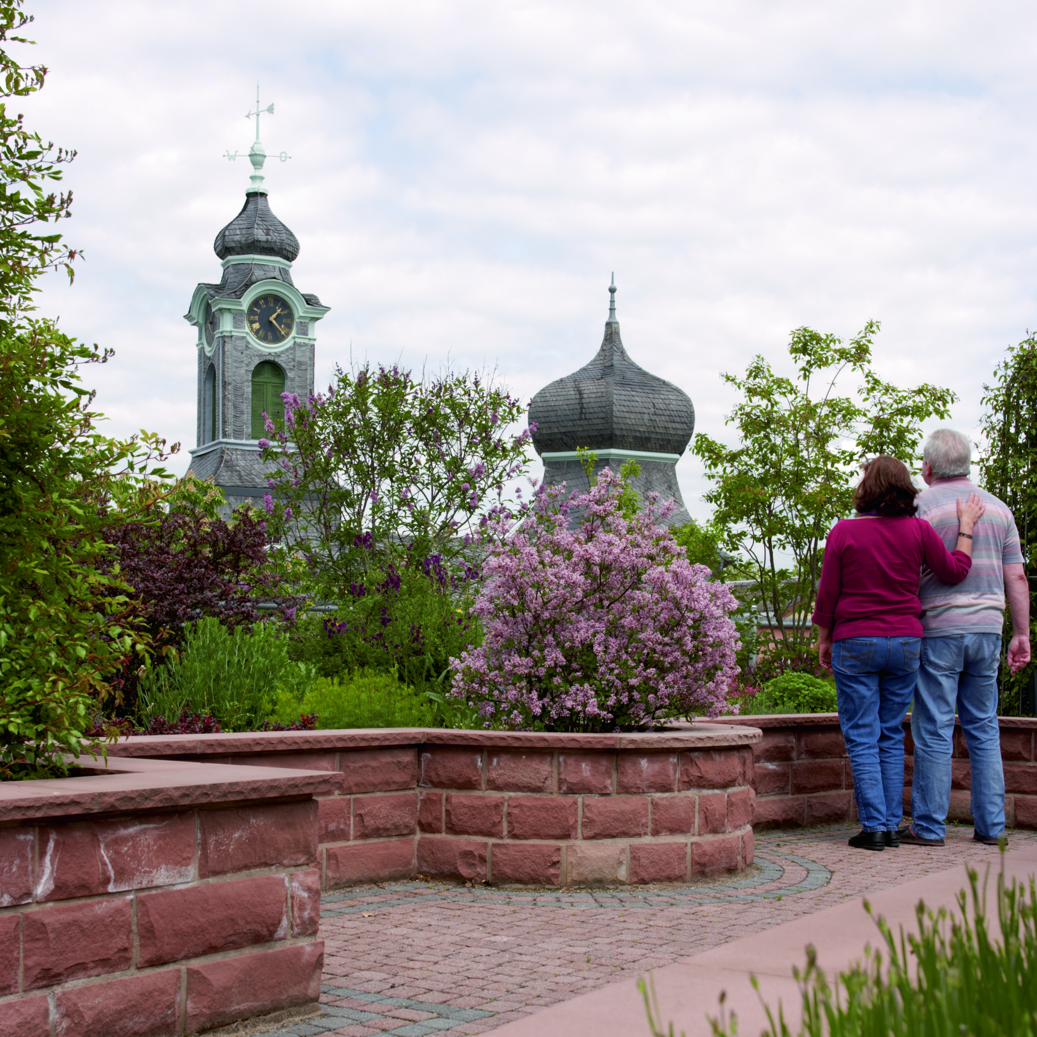 Blick auf die Türme des Bürgerhospitals